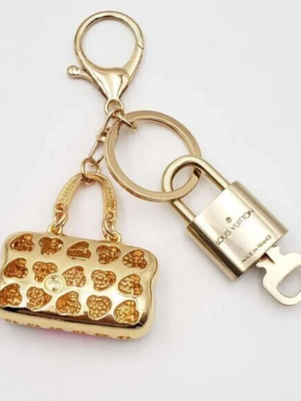 LV Authentic Gold Padlock 🔒 Key Set w/ Unbranded Keychain Charm